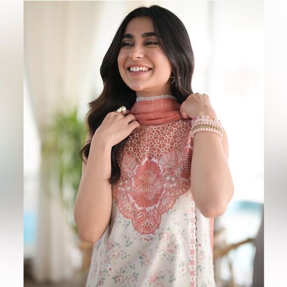 ZAIB PAKISTANI DESIGNER DRESS 3 PIECE STITCHED WITH LONG SLEEVES - Picture 8 of 12